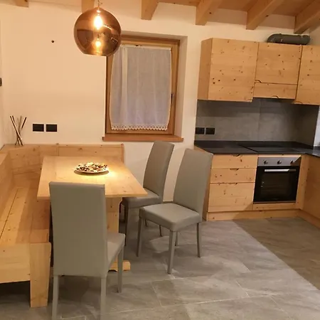 Cesa Soreie By Ama Val Di Fassa *