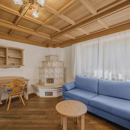 Cesa Soreie By Ama Val Di Fassa *