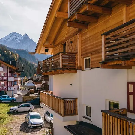 Lägenhet Cesa Soreie By Ama Val Di Fassa