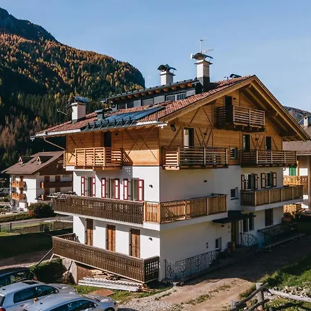 Cesa Soreie By Ama Val Di Fassa *