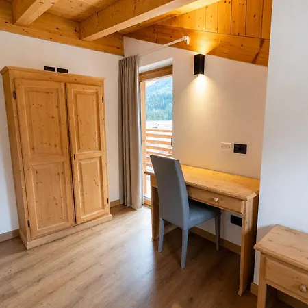 Lägenhet Cesa Soreie By Ama Val Di Fassa Canazei