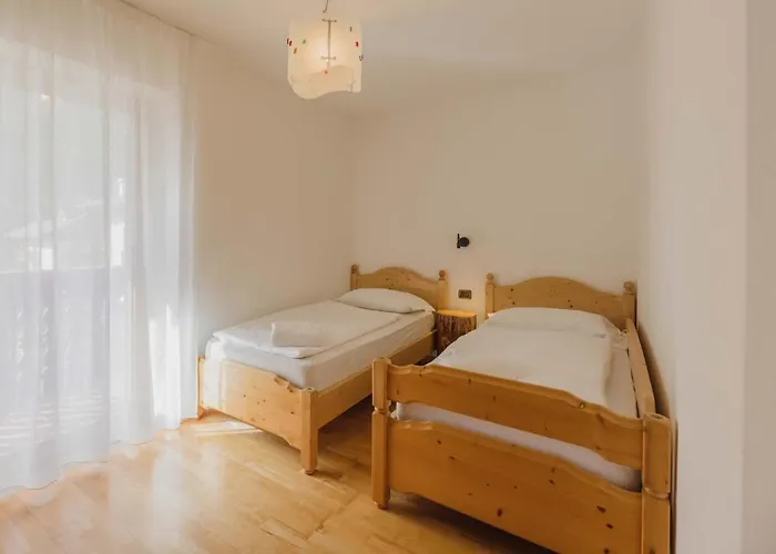 Cesa Soreie By Ama Val Di Fassa