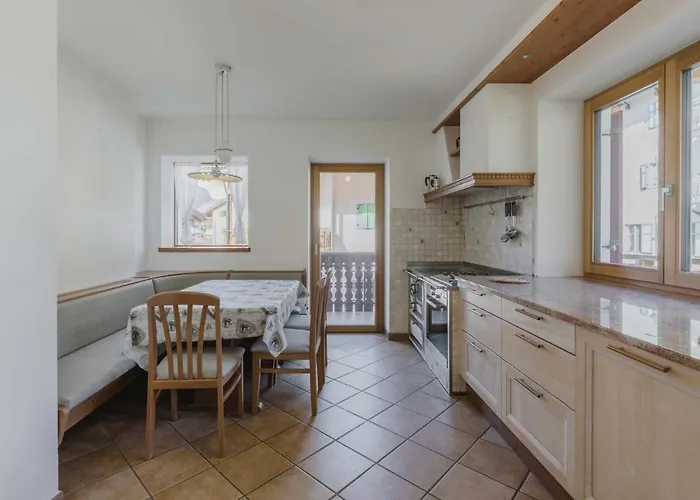 Cesa Soreie By Ama Val Di Fassa *