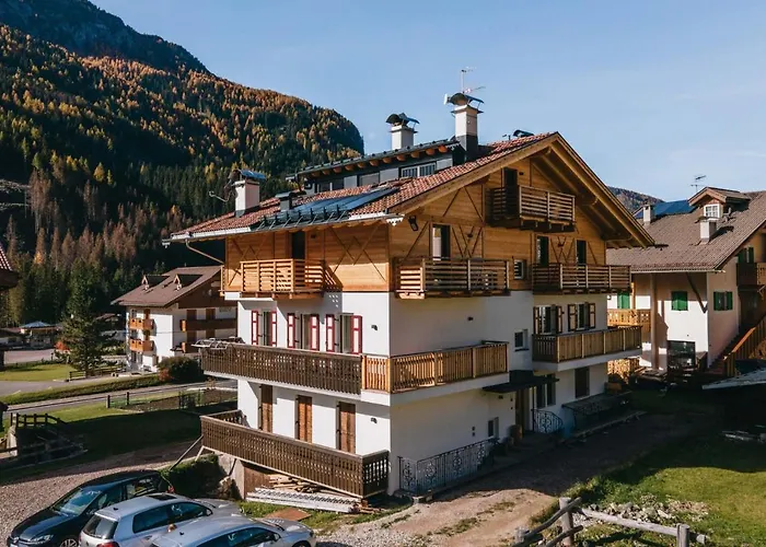 Cesa Soreie By Ama Val Di Fassa *